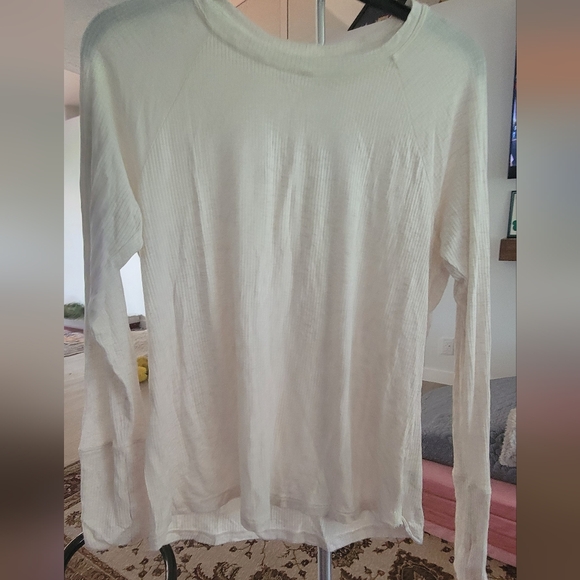 Aerie White Relaxed Sweatshirt - Picture 1 of 3